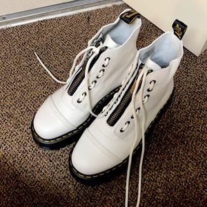 Doc martens platforms